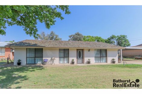 33 Bathurst St, Perthville, NSW 2795