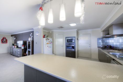 Property photo of 13 Glastonbury Way Wattle Grove WA 6107