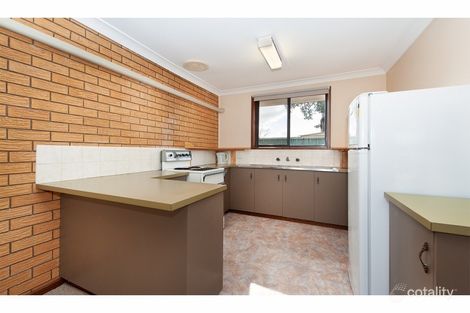 Property photo of 4/604 Prune Street Springdale Heights NSW 2641