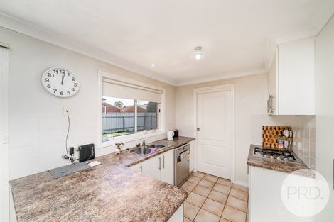 Property photo of 1 Bulolo Street Ashmont NSW 2650