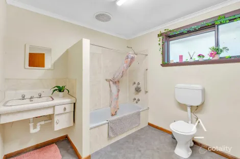 Property photo of 2/9-27 Lambert Street Ravenswood TAS 7250