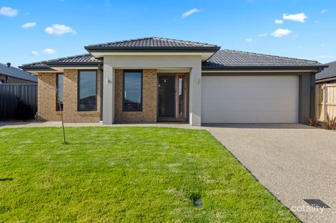 63 Rodeo Dr, Lang Lang, VIC 3984