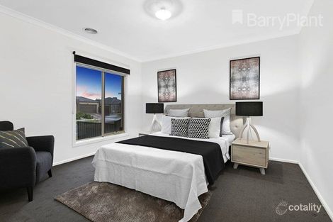 Property photo of 93 Lennon Parkway Derrimut VIC 3026