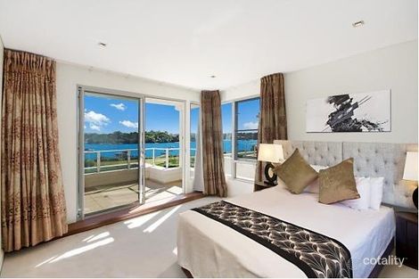 Property photo of 137 Peninsula Drive Breakfast Point NSW 2137