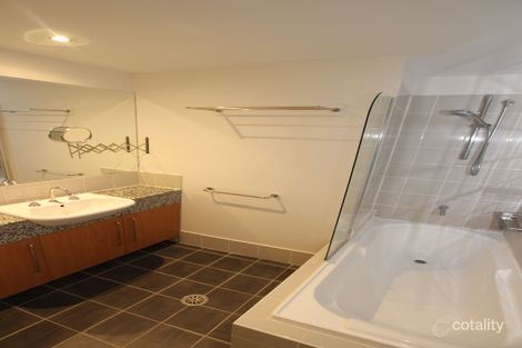 Property photo of 24/10 Dominion Circuit Forrest ACT 2603