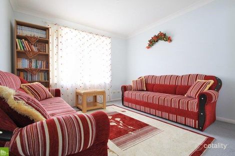 Property photo of 1/21 Belfast Avenue Warilla NSW 2528