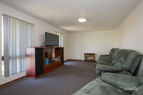 Property photo of 25 Parkfield Way Australind WA 6233