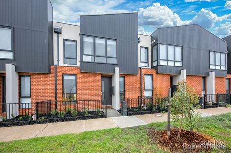 Property photo of 8 Dutch Road Sunbury VIC 3429