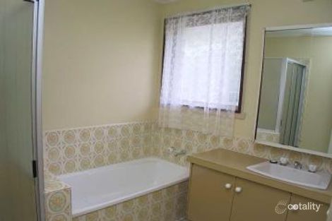 Property photo of 40 English Avenue Scoresby VIC 3179
