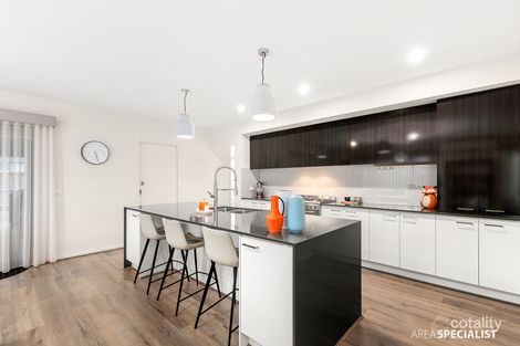 Property photo of 3 Wirruna Street Werribee VIC 3030