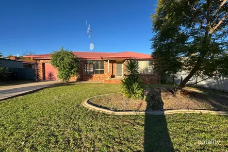 35a Thornbury St, Parkes, NSW 2870
