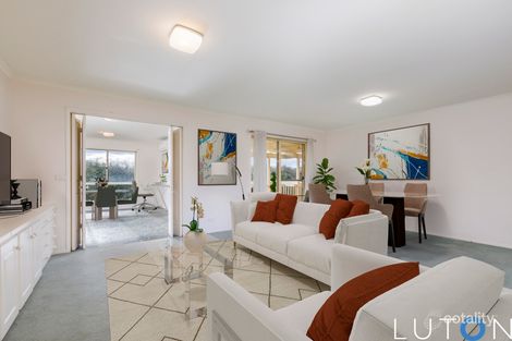 Property photo of 4/3 Homestead Gardens Jerrabomberra NSW 2619