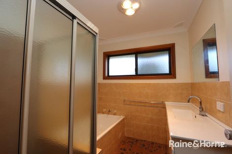 Property photo of 8 Hughes Street Kelso NSW 2795