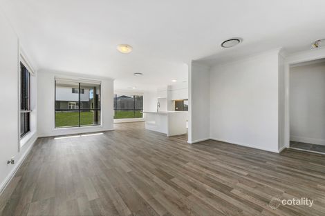 9 Gold St, Grantham Farm, NSW 2765