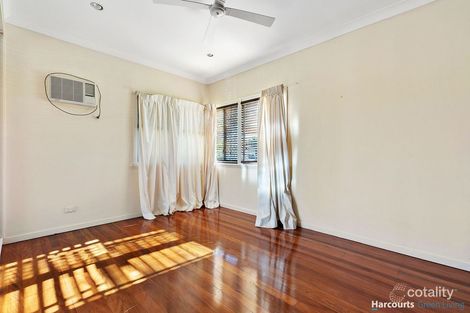 Property photo of 8 Elm Street Wynnum QLD 4178