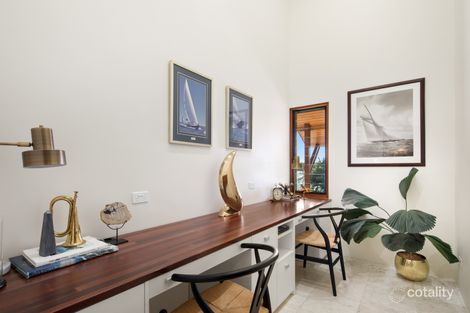 Property photo of 2084 The Circle Hope Island QLD 4212