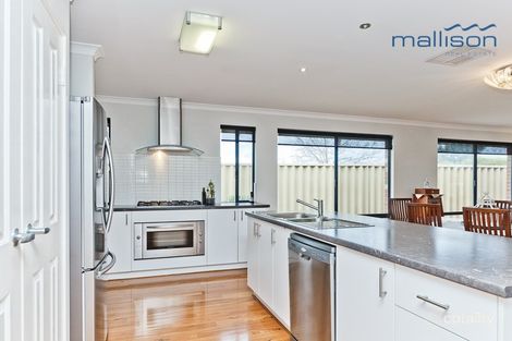 Property photo of 2 Crested Turn Harrisdale WA 6112