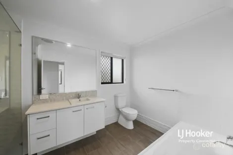Property photo of 21 Camberwell Drive Kallangur QLD 4503