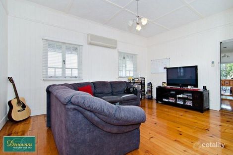 Property photo of 28 Pascoe Street Mitchelton QLD 4053