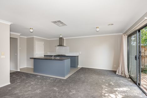 Property photo of 60 Algerd Way Pakenham VIC 3810