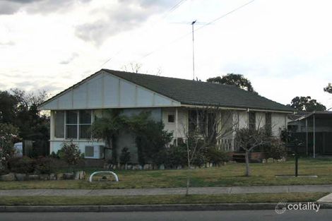 52 Noumea St, Lethbridge Park, NSW 2770