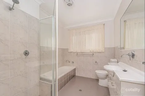 Property photo of 10 Rusden Court Armidale NSW 2350