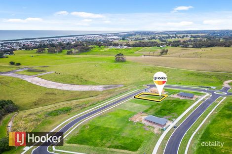 Property photo of 20 Lochard Terrace Lakes Entrance VIC 3909