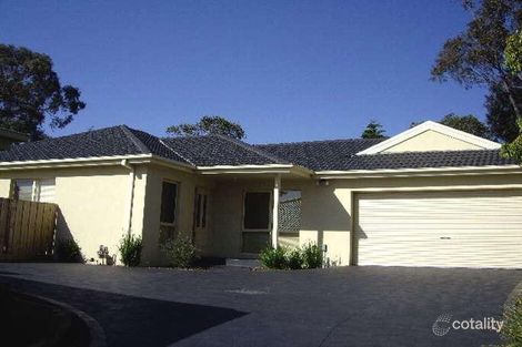 4/3 Lucerne Ave, Mornington, VIC 3931