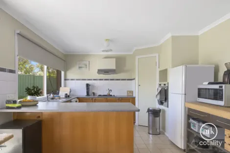 Property photo of 53 James Cook Drive Diamond Creek VIC 3089