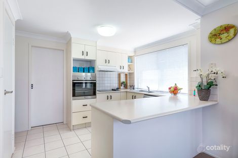 Property photo of 2/208 Central Street Labrador QLD 4215