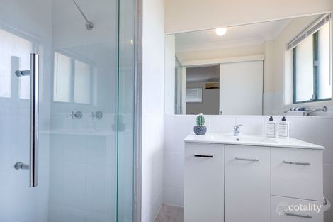Property photo of 2/208 Central Street Labrador QLD 4215