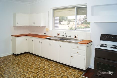 Property photo of 6 Royson Place Dianella WA 6059