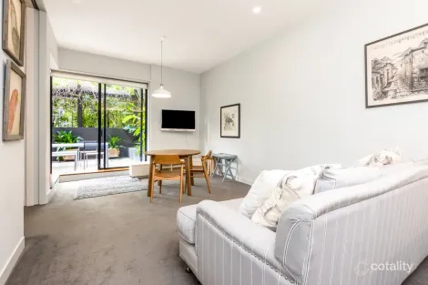 1a Tusculum St, Potts Point, NSW 2011