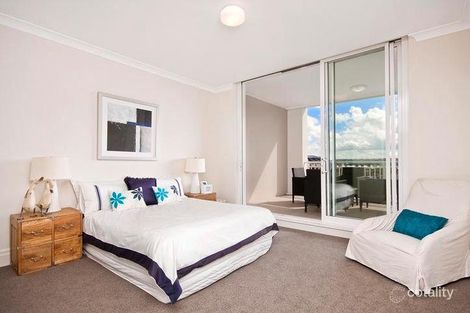 Property photo of 204/15-17 Peninsula Drive Breakfast Point NSW 2137