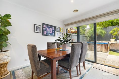 Property photo of 6 St James Park Drive Mulgrave VIC 3170
