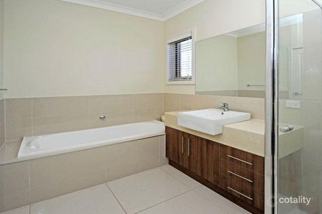 Property photo of 2/90 Mount View Road Lalor VIC 3075