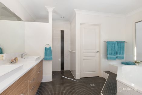Property photo of 39 Wyangan Valley Way Mudgeeraba QLD 4213