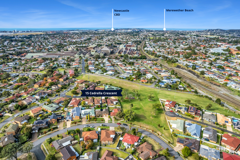 Property photo of 15 Cedrella Crescent Warabrook NSW 2304