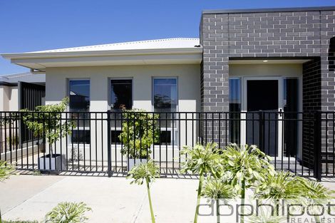 30 Surrey St, Blair Athol, SA 5084