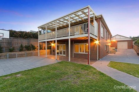 Property photo of 11 Wallaroo Way Highton VIC 3216