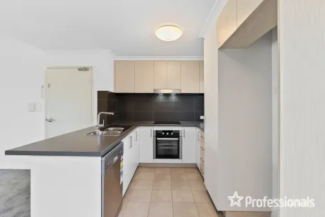 Property photo of 10/32 Congenial Loop Atwell WA 6164