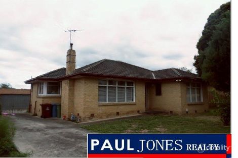 Property photo of 2 Goodwood Drive Springvale VIC 3171