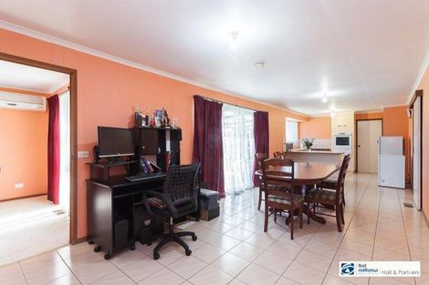 Property photo of 9 King David Court Hampton Park VIC 3976