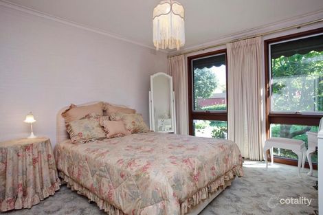 Property photo of 59 Avonhurst Drive Glen Waverley VIC 3150