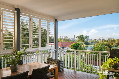 Property photo of 89 Pear Street Greenslopes QLD 4120
