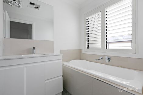 Property photo of 3/10 Crevelli Street Reservoir VIC 3073