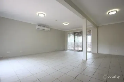 Property photo of 6 Queenscliff Drive Woodbine NSW 2560