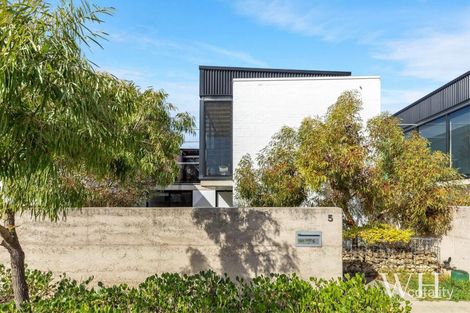 Property photo of 5 Rochfort Way Fremantle WA 6160
