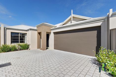 Property photo of 2/186 Boardman Road Canning Vale WA 6155