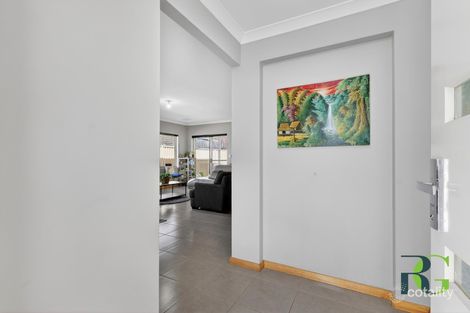 Property photo of 2/186 Boardman Road Canning Vale WA 6155
